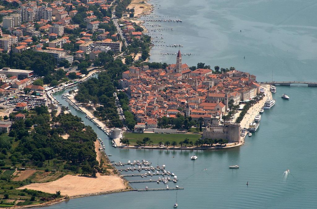 Toni Apartment Trogir